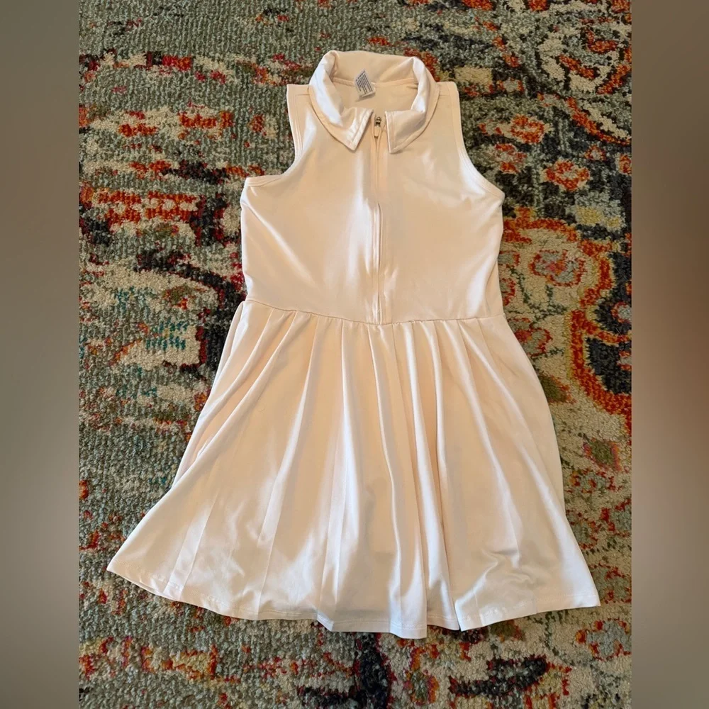 Yogalicious Girls Game Set Tennis athletic Dress perfect condition size 10